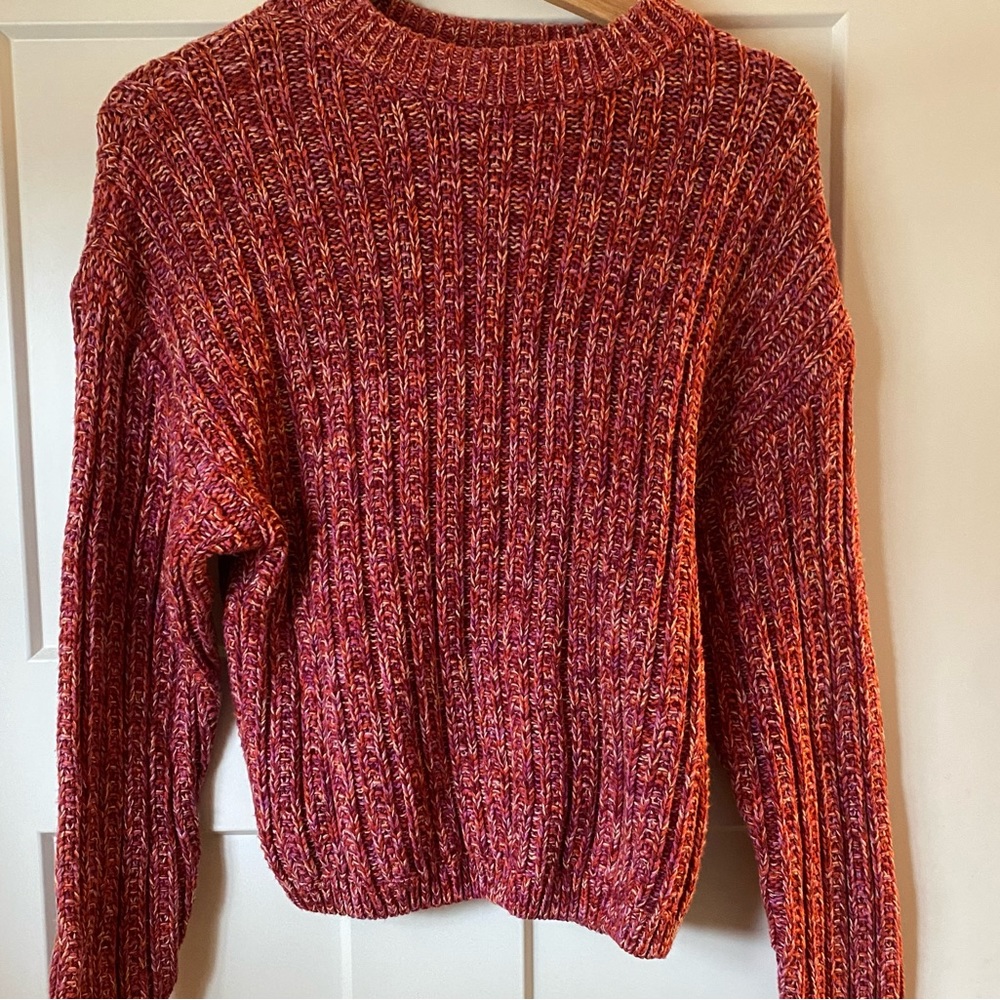 Crewneck sweater